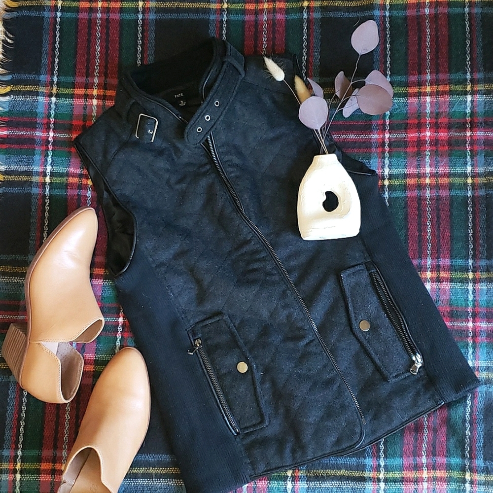 Fate | Rowen Wool Blend Quilted Vest | Black | Size S | Gently Used